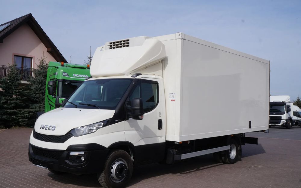 Iveco DAILY 70c17 CHŁODNIA 5 m Thermo king V-500 MAX Wzorowy Stan - Kylbil lastbil: bild 1 Iveco DAILY 70c17 CHŁODNIA 5 m Thermo king V-500 MAX Wzorowy Stan - Kylbil lastbil: bild 1