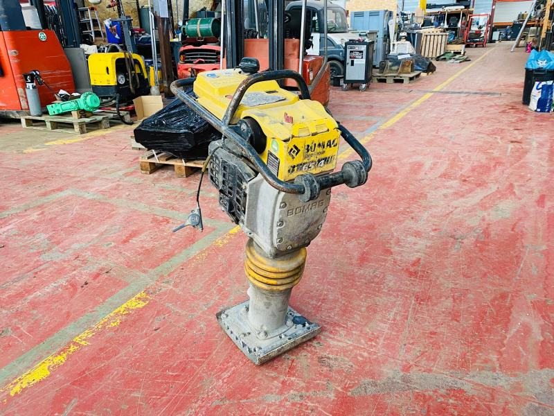 BOMAG Pilonneuse BT65/4 - Stamp: bild 1 BOMAG Pilonneuse BT65/4 - Stamp: bild 1