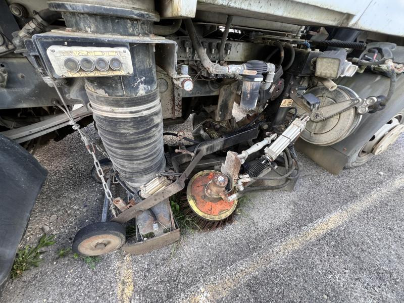 RENAULT Camion balayeur SCARAB MAJOR - Sopmaskin: bild 5 RENAULT Camion balayeur SCARAB MAJOR - Sopmaskin: bild 5