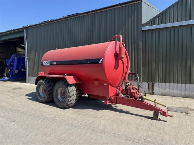 Hi-Spec Hi Spec 2500 Slurry Tanker - Gödseltunna: bild 1 Hi-Spec Hi Spec 2500 Slurry Tanker - Gödseltunna: bild 1