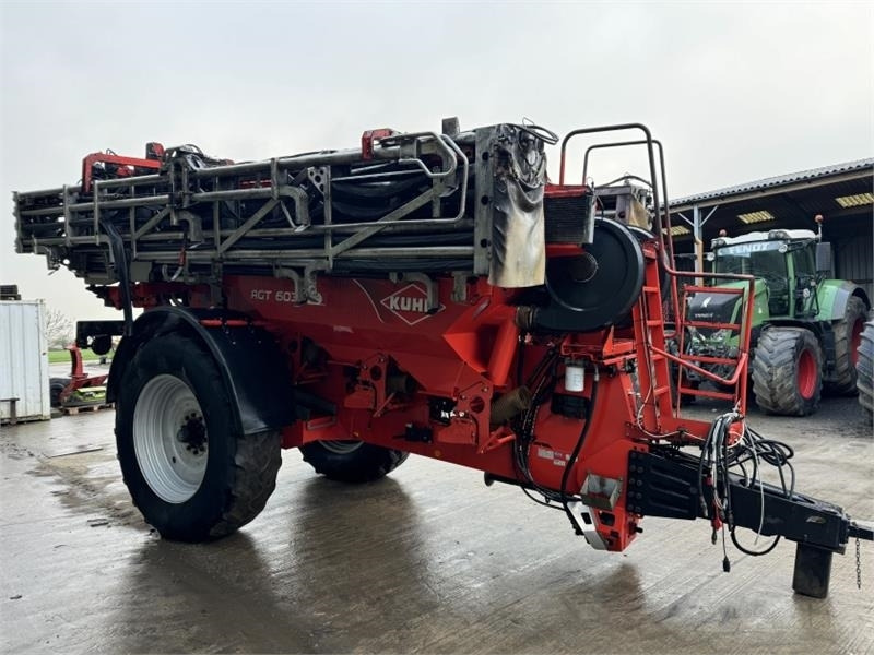 Kuhn AGT 6036 Boom Fert Spreader - Mineralgödselspridare: bild 4 Kuhn AGT 6036 Boom Fert Spreader - Mineralgödselspridare: bild 4
