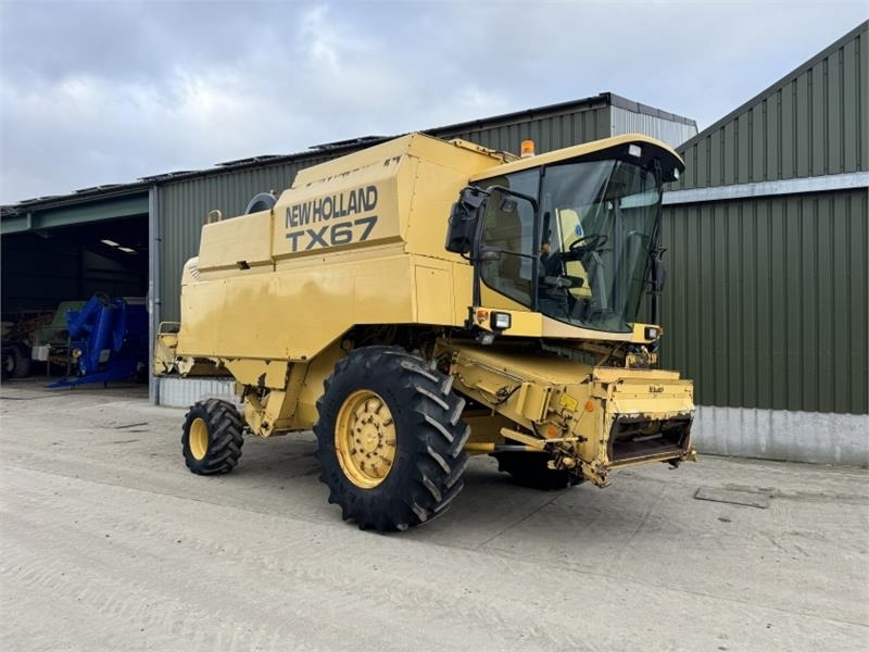 New Holland New Holland TX67 c/w 20ft Header - Tillbehör för skördemaskin: bild 1 New Holland New Holland TX67 c/w 20ft Header - Tillbehör för skördemaskin: bild 1