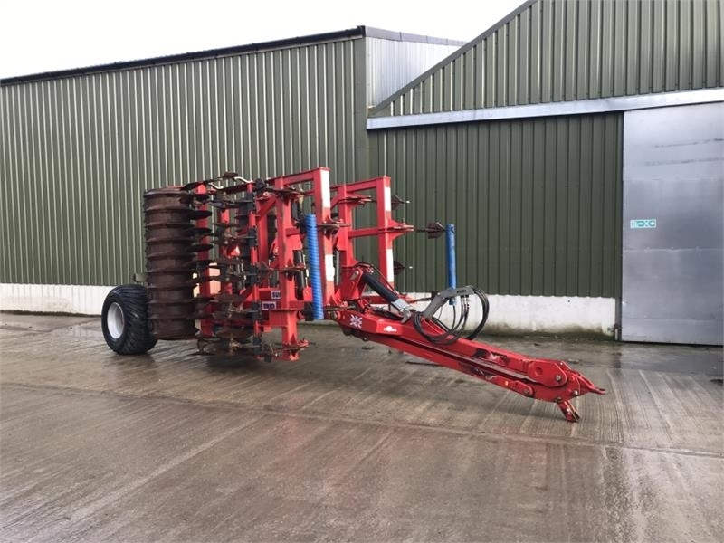 Sumo Sumo Trio 4.5m Trailed Cultivator - Jordfräs: bild 1 Sumo Sumo Trio 4.5m Trailed Cultivator - Jordfräs: bild 1