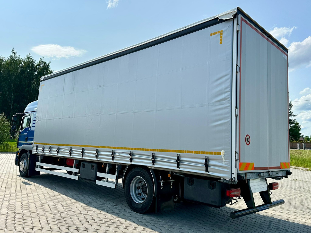 MAN TGM 18.320 / FIRANKA / 20 EUROPALET / 8.3 M DŁUGOŚCI / AUTOMAT / SYPIALKA / 2018 ROK / 9 809 KG ŁADOWNOŚCI - Kapellbil: bild 3 MAN TGM 18.320 / FIRANKA / 20 EUROPALET / 8.3 M DŁUGOŚCI / AUTOMAT / SYPIALKA / 2018 ROK / 9 809 KG ŁADOWNOŚCI - Kapellbil: bild 3