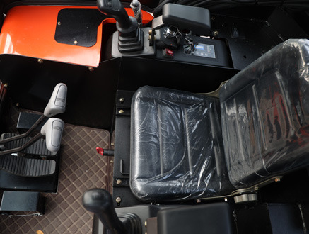 KUBOTA Diesel Mini excavator 2.5 Ton - Müller Machinery MB 25 - VKSH - Minigrävmaskin: bild 4 KUBOTA Diesel Mini excavator 2.5 Ton - Müller Machinery MB 25 - VKSH - Minigrävmaskin: bild 4