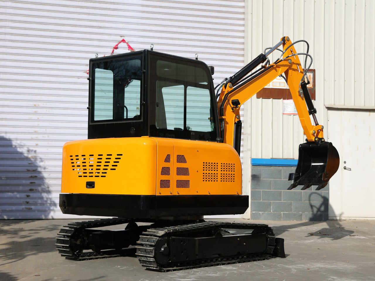 KUBOTA Diesel Mini excavator 3.5 Ton - Müller Machinery MB 35 - VKSH - Minigrävmaskin: bild 4 KUBOTA Diesel Mini excavator 3.5 Ton - Müller Machinery MB 35 - VKSH - Minigrävmaskin: bild 4