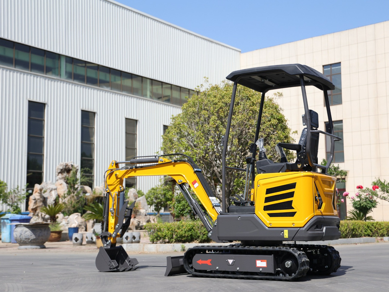 Kubota Diesel Mini excavator 1.8 Ton - Mini excavator MB 18 - SH - Minigrävmaskin: bild 4 Kubota Diesel Mini excavator 1.8 Ton - Mini excavator MB 18 - SH - Minigrävmaskin: bild 4
