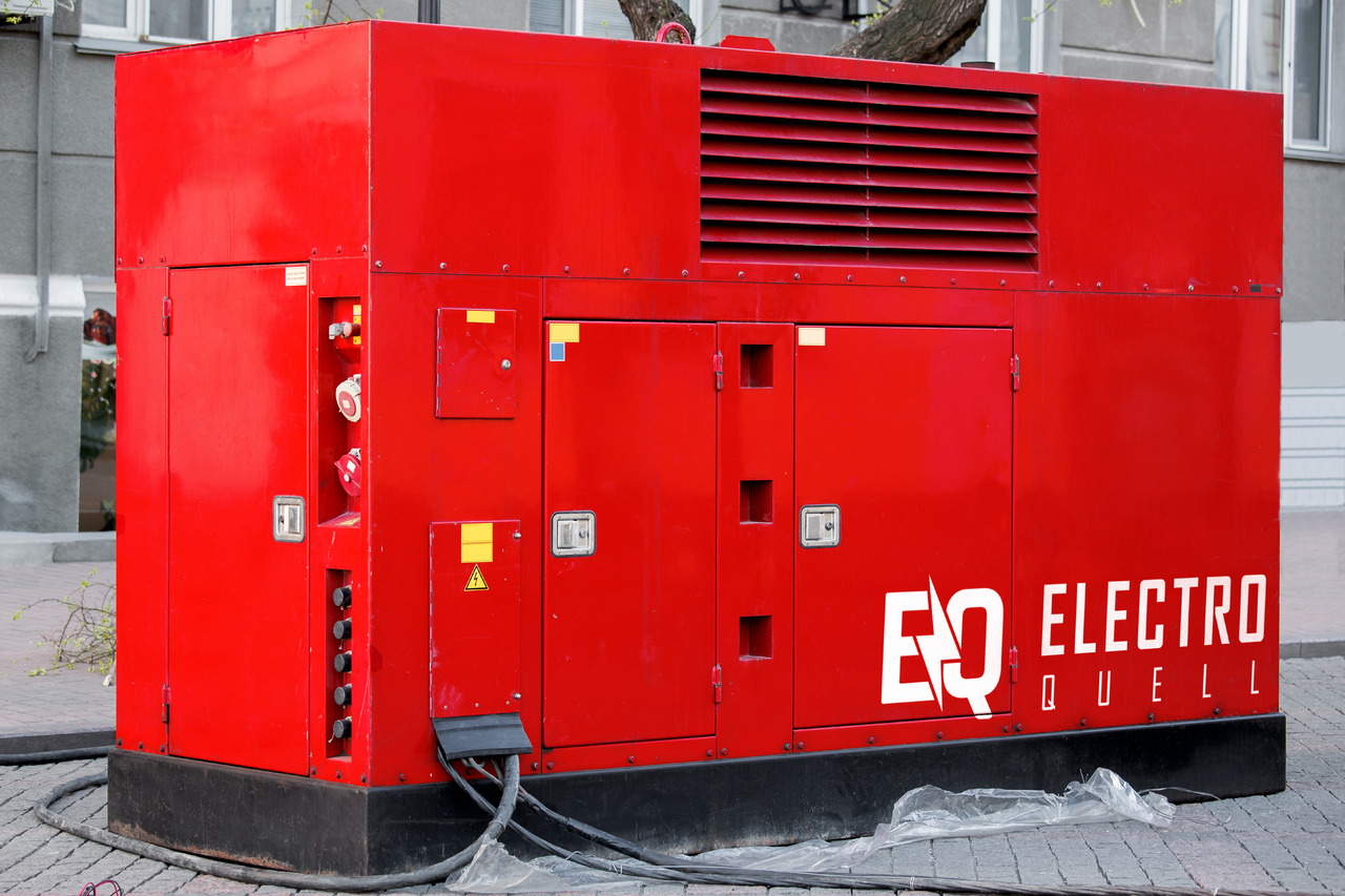VOLVO 300 kVA / 240 kW - Elgenerator: bild 1 VOLVO 300 kVA / 240 kW - Elgenerator: bild 1