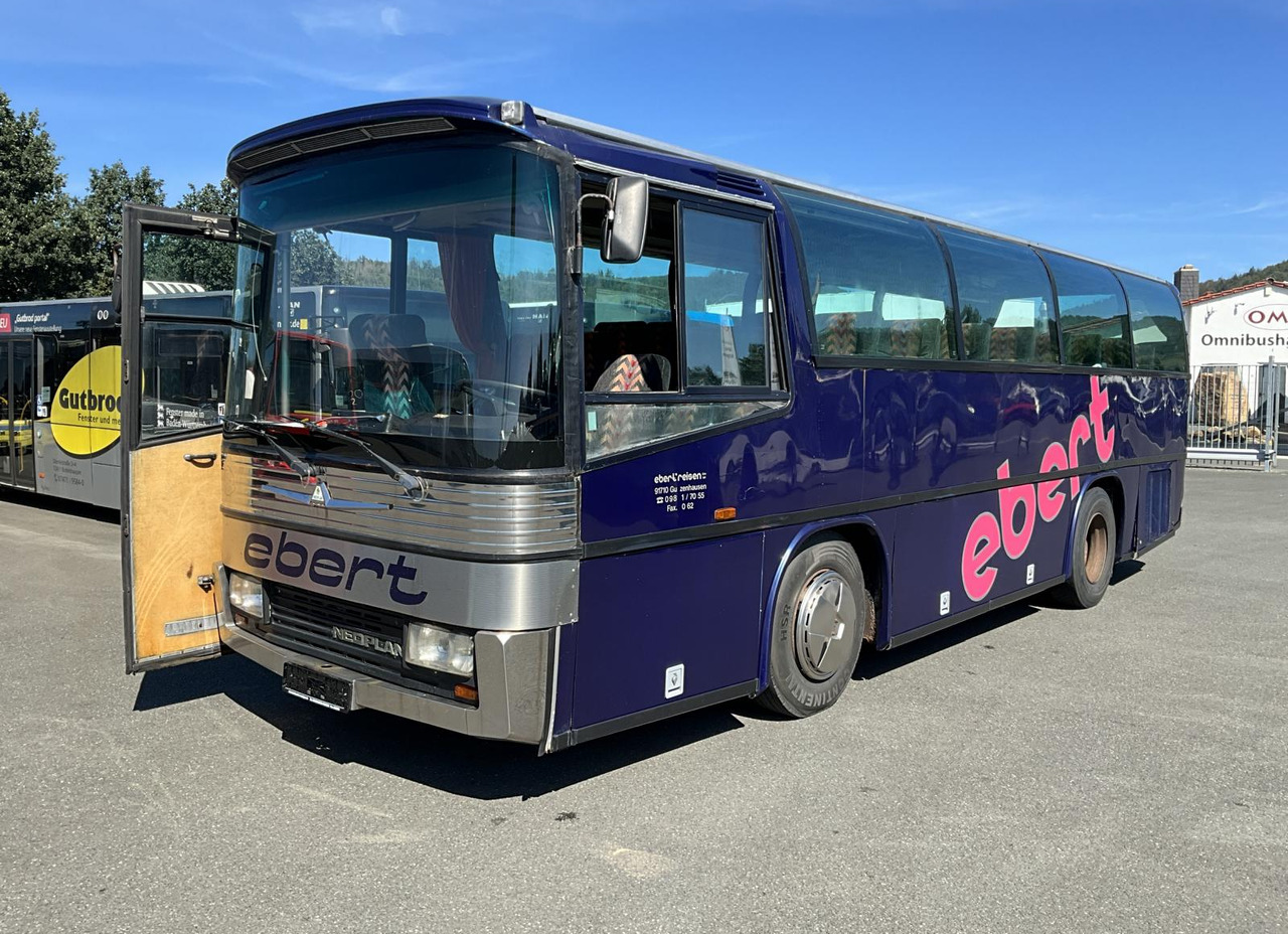 Neoplan N 212 - Turistbuss: bild 2 Neoplan N 212 - Turistbuss: bild 2