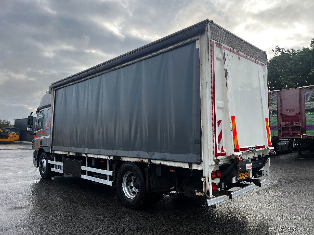 DAF CF 75.250 SC, Euro 5 - Kapellbil: bild 4 DAF CF 75.250 SC, Euro 5 - Kapellbil: bild 4