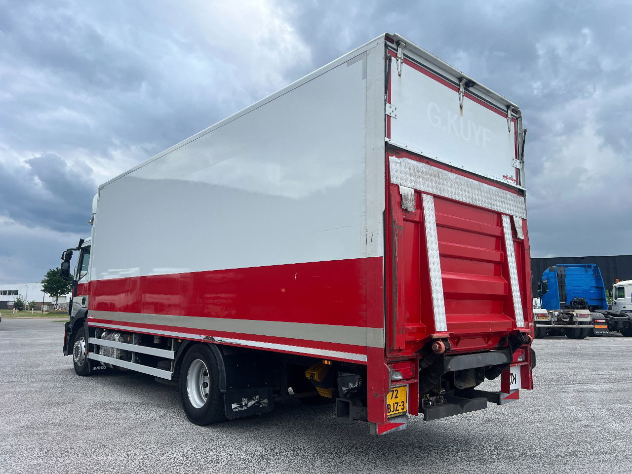 Iveco Stralis 310 AD, 19Ton, Euro 6 - Lastbil med skåp: bild 4 Iveco Stralis 310 AD, 19Ton, Euro 6 - Lastbil med skåp: bild 4