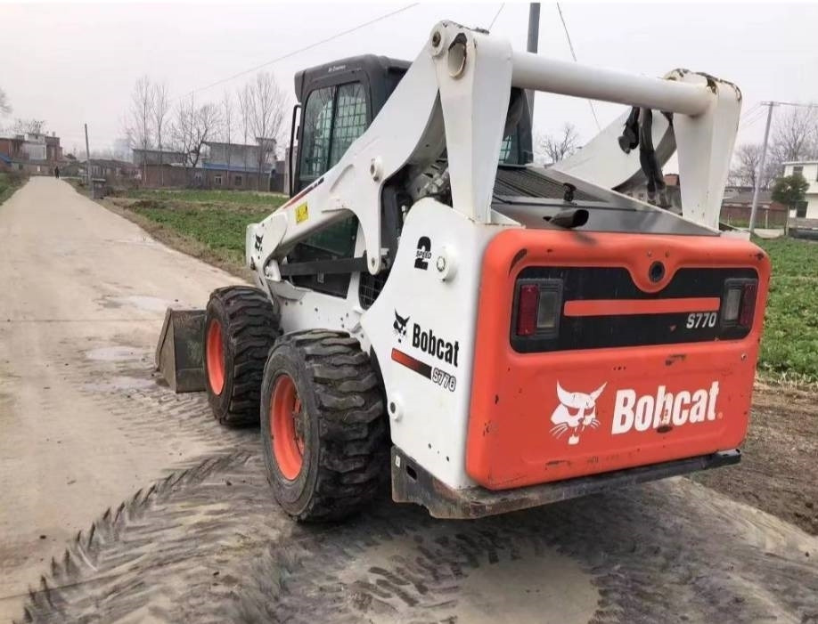 Bobcat S 770 - Kompaktlastare/ Slirstyrda lastare: bild 2 Bobcat S 770 - Kompaktlastare/ Slirstyrda lastare: bild 2