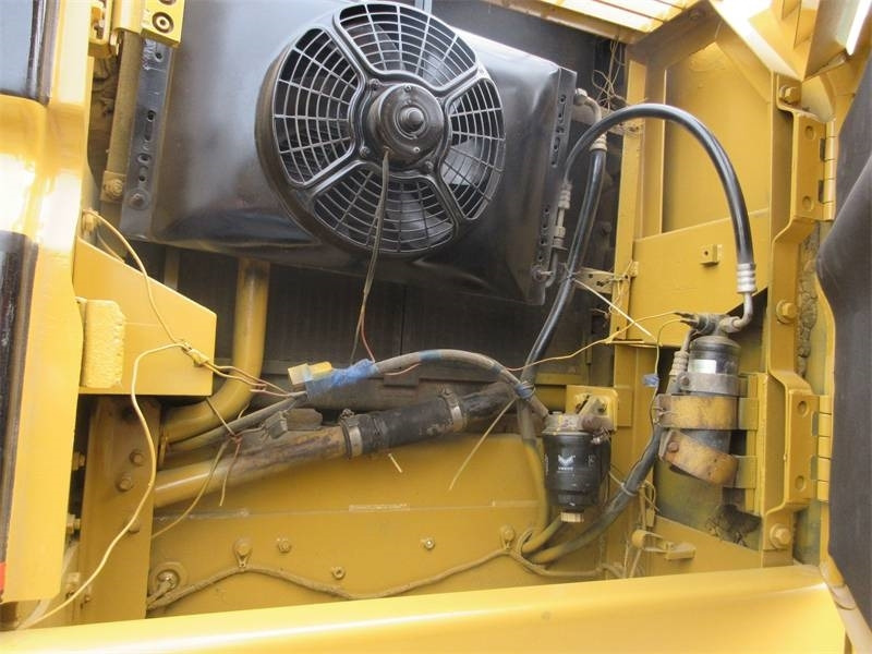 Bandgrävare CAT 320 B L: bild 6