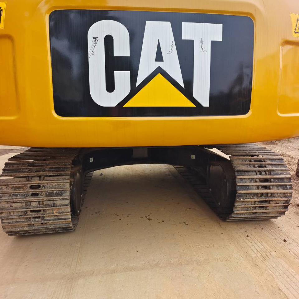 CAT 320 D2L - Bandgrävare: bild 5 CAT 320 D2L - Bandgrävare: bild 5
