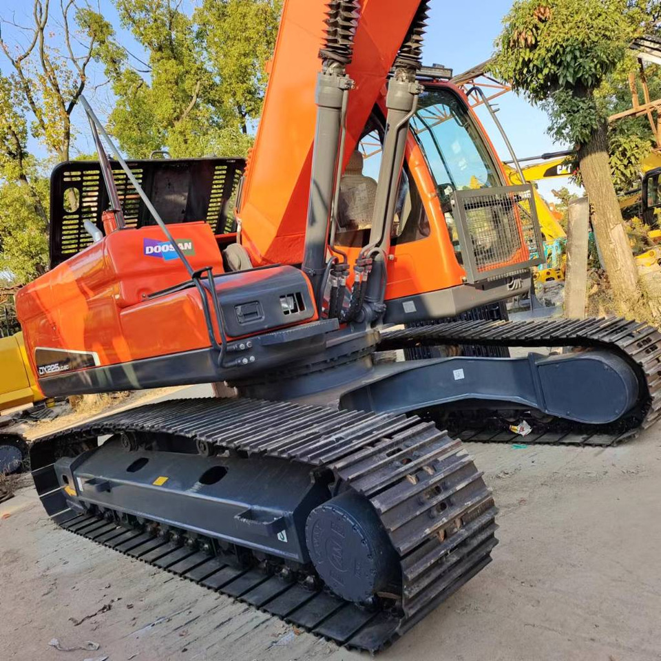 Doosan DX 225 LC - Bandgrävare: bild 4 Doosan DX 225 LC - Bandgrävare: bild 4