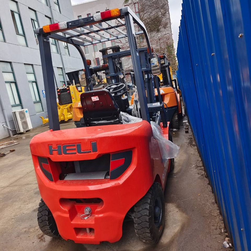 Heli FD30 - Dieseltruck: bild 4 Heli FD30 - Dieseltruck: bild 4
