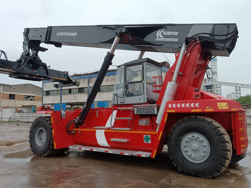 Kalmar DRF 450 - Reachstacker: bild 1 Kalmar DRF 450 - Reachstacker: bild 1