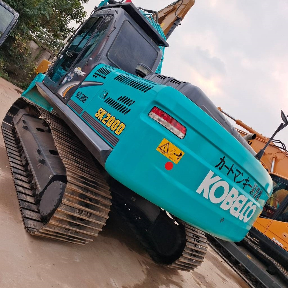 Kobelco SK 200 - Bandgrävare: bild 4 Kobelco SK 200 - Bandgrävare: bild 4