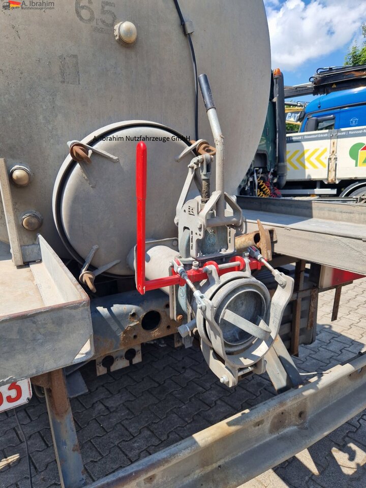 Daf CF 290 Wassertank 13500 L, Tank verzinkt Vorlauf- Lift- Lenkachse - Tankbil: bild 5 Daf CF 290 Wassertank 13500 L, Tank verzinkt Vorlauf- Lift- Lenkachse - Tankbil: bild 5