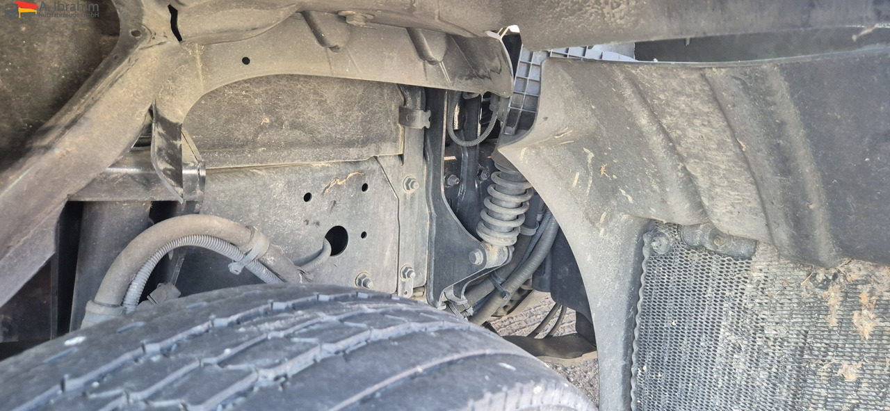MAN TGL 8.160 4x2 Brotkoffer mit Kühlfach nicht fahrbereit ! nicht rollfähig - Kylbil: bild 5 MAN TGL 8.160 4x2 Brotkoffer mit Kühlfach nicht fahrbereit ! nicht rollfähig - Kylbil: bild 5