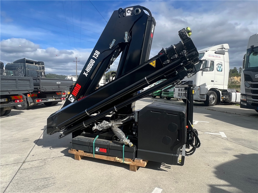 HIAB 138B-3 X-HIDUO NOVA - Lastbilskran: bild 2 HIAB 138B-3 X-HIDUO NOVA - Lastbilskran: bild 2