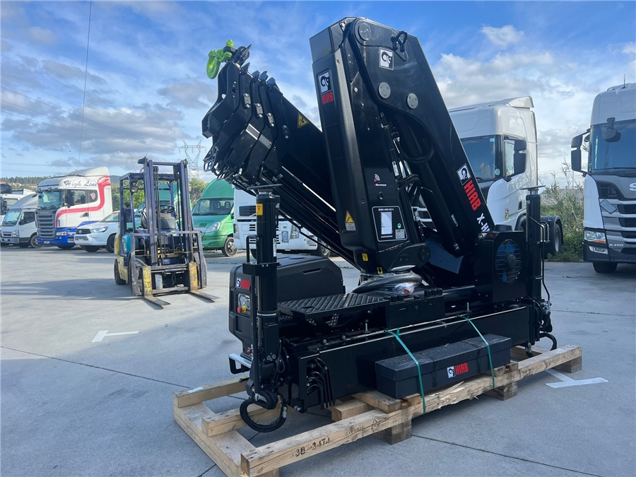 HIAB 228B-4 X-HIDUO - Lastbilskran: bild 1 HIAB 228B-4 X-HIDUO - Lastbilskran: bild 1