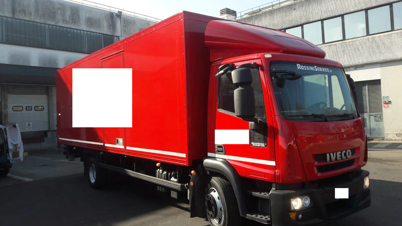 IVECO EUROCARGO 120E18 - Lastbil med skåp: bild 1 IVECO EUROCARGO 120E18 - Lastbil med skåp: bild 1