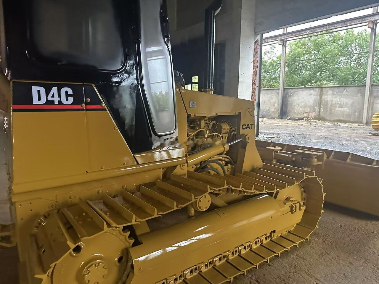 Caterpillar D4C - Bulldozer: bild 5 Caterpillar D4C - Bulldozer: bild 5