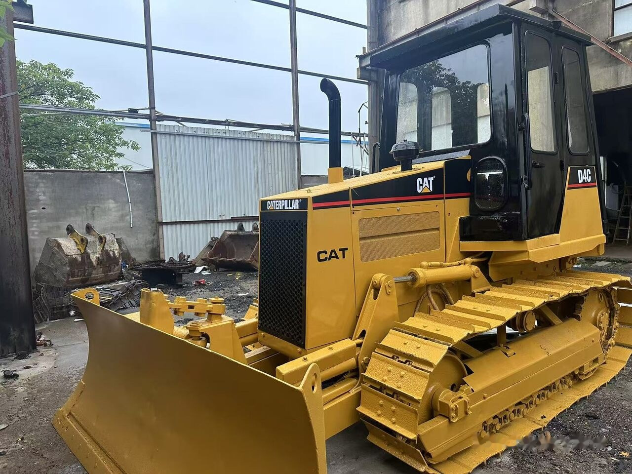Caterpillar D4C - Bulldozer: bild 5 Caterpillar D4C - Bulldozer: bild 5