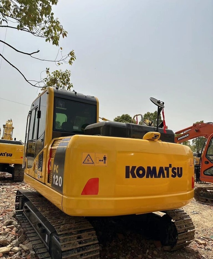 Komatsu PC120-8 - Bandgrävare: bild 1 Komatsu PC120-8 - Bandgrävare: bild 1
