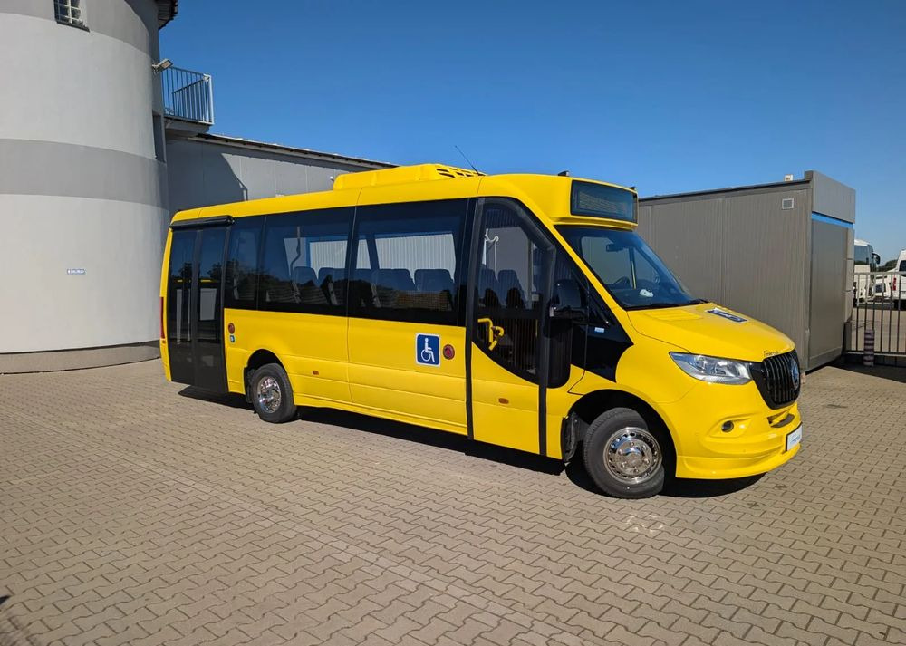 Mercedes-Benz Sprinter 517 City - Stadsbuss: bild 2 Mercedes-Benz Sprinter 517 City - Stadsbuss: bild 2