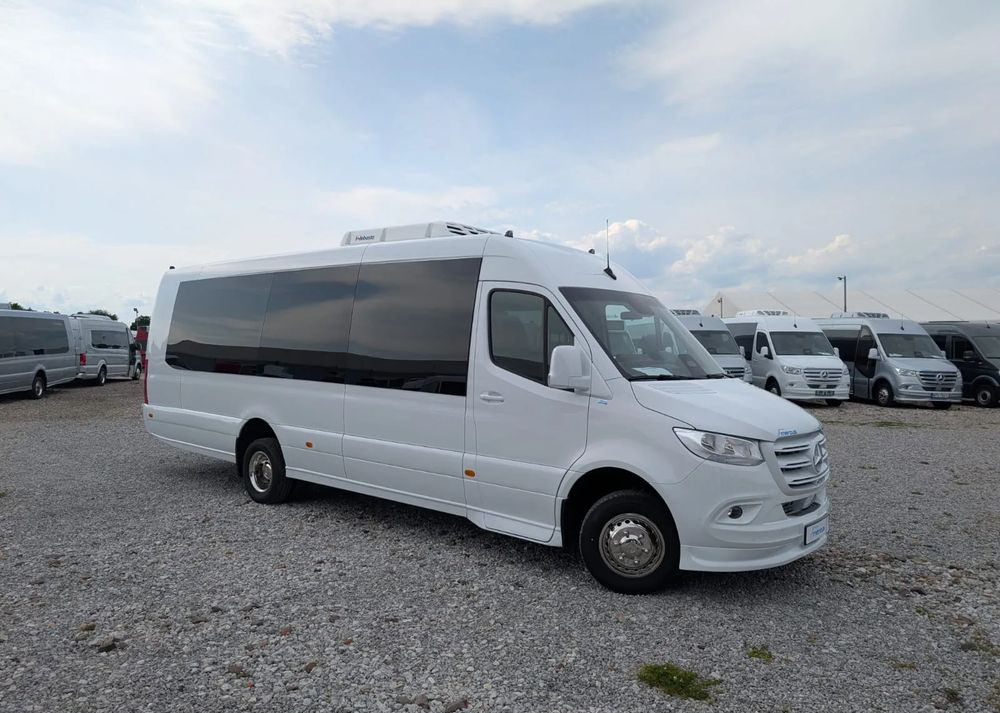 Mercedes-Benz Sprinter 517 - Minibuss, Persontransport: bild 2 Mercedes-Benz Sprinter 517 - Minibuss, Persontransport: bild 2