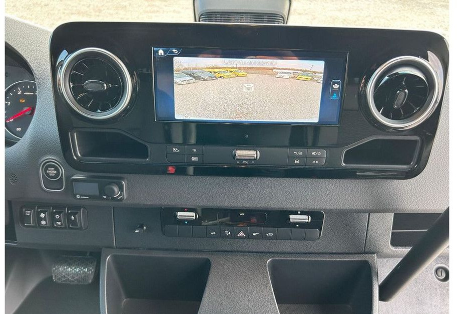Ny Minibuss, Persontransport Mercedes-Benz Sprinter 517: bild 19