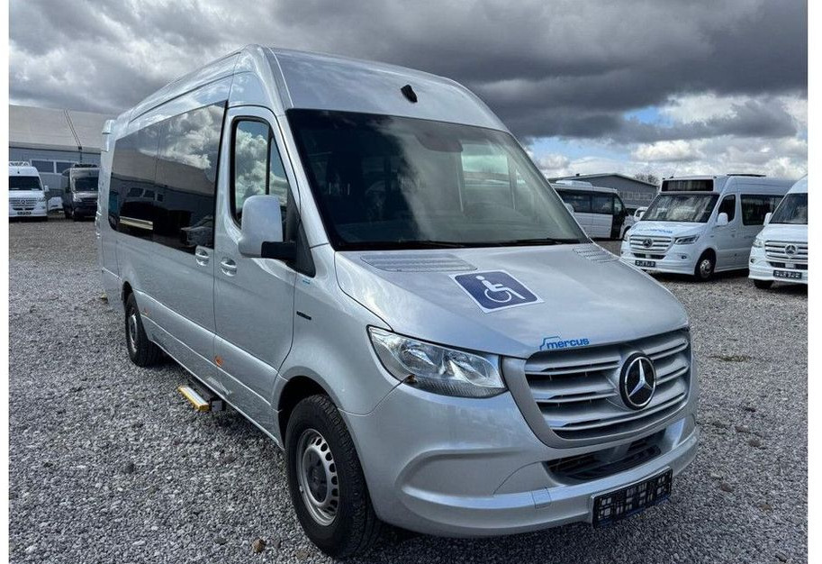 Mercedes-Benz eSprinter - Minibuss, Elbuss: bild 1 Mercedes-Benz eSprinter - Minibuss, Elbuss: bild 1