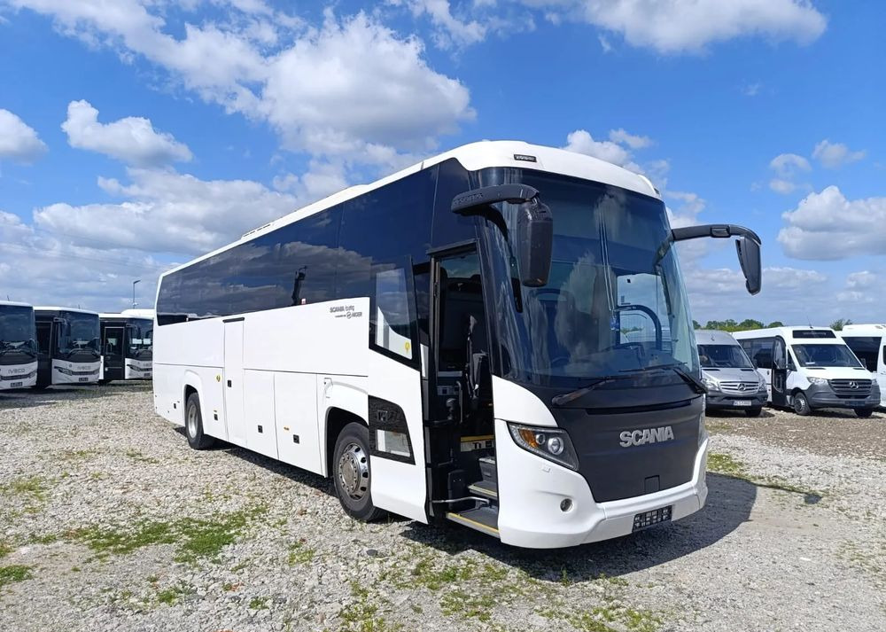Scania HIGER - Turistbuss: bild 1 Scania HIGER - Turistbuss: bild 1