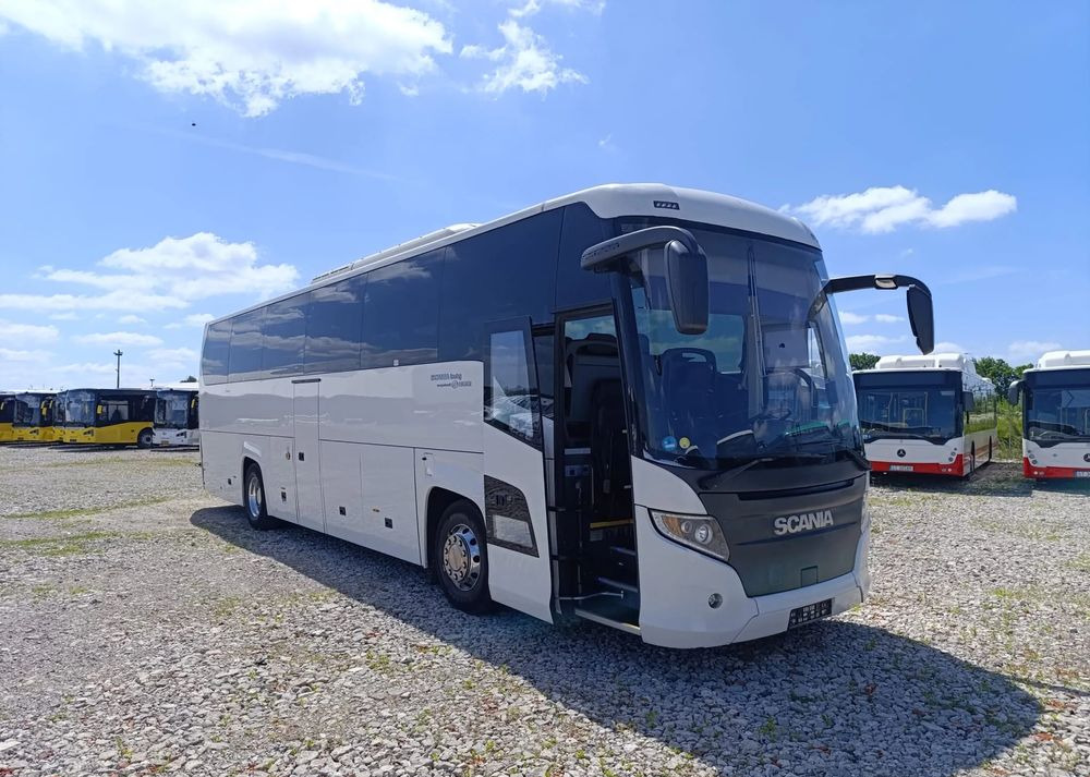 Scania HIGER - Turistbuss: bild 1 Scania HIGER - Turistbuss: bild 1