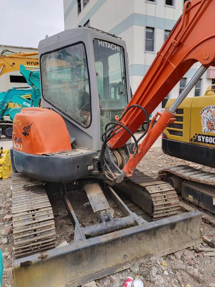 HITACHI ZX40U - Minigrävmaskin: bild 3 HITACHI ZX40U - Minigrävmaskin: bild 3