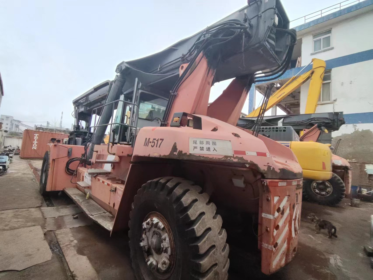 KARMAL DRF450 - Reachstacker: bild 1 KARMAL DRF450 - Reachstacker: bild 1