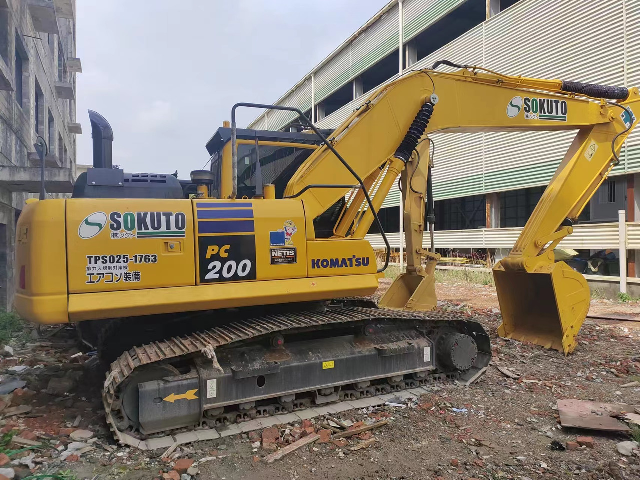 KOMATSU PC200-8N1 - Bandgrävare: bild 1 KOMATSU PC200-8N1 - Bandgrävare: bild 1