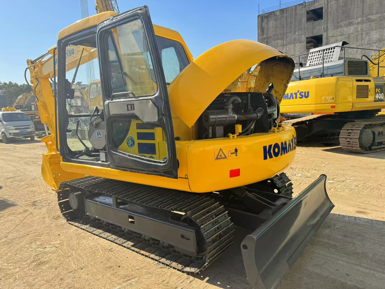 KOMATSU PC60-7 - Bandgrävare: bild 2 KOMATSU PC60-7 - Bandgrävare: bild 2