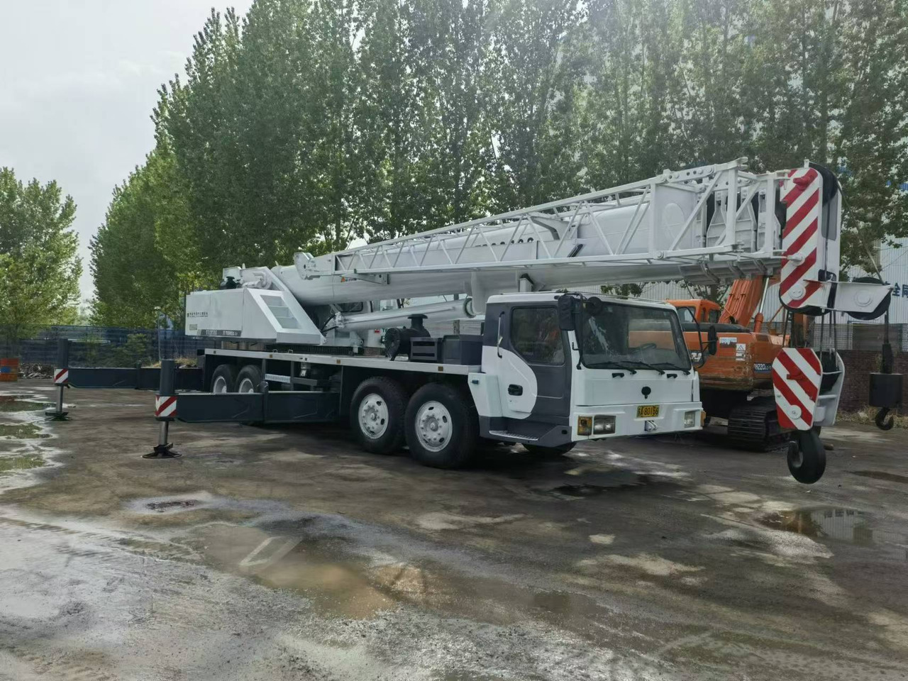 TEREX CHANGJIANG 70Ton - Mobilkran: bild 1 TEREX CHANGJIANG 70Ton - Mobilkran: bild 1