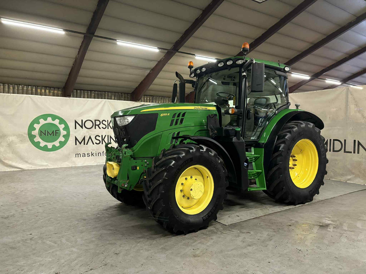 John Deere 6155R - Traktor: bild 1 John Deere 6155R - Traktor: bild 1