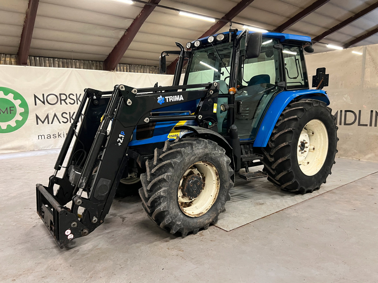 New Holland T 5050 #KUN 3844 Timer# - Traktor: bild 1 New Holland T 5050 #KUN 3844 Timer# - Traktor: bild 1