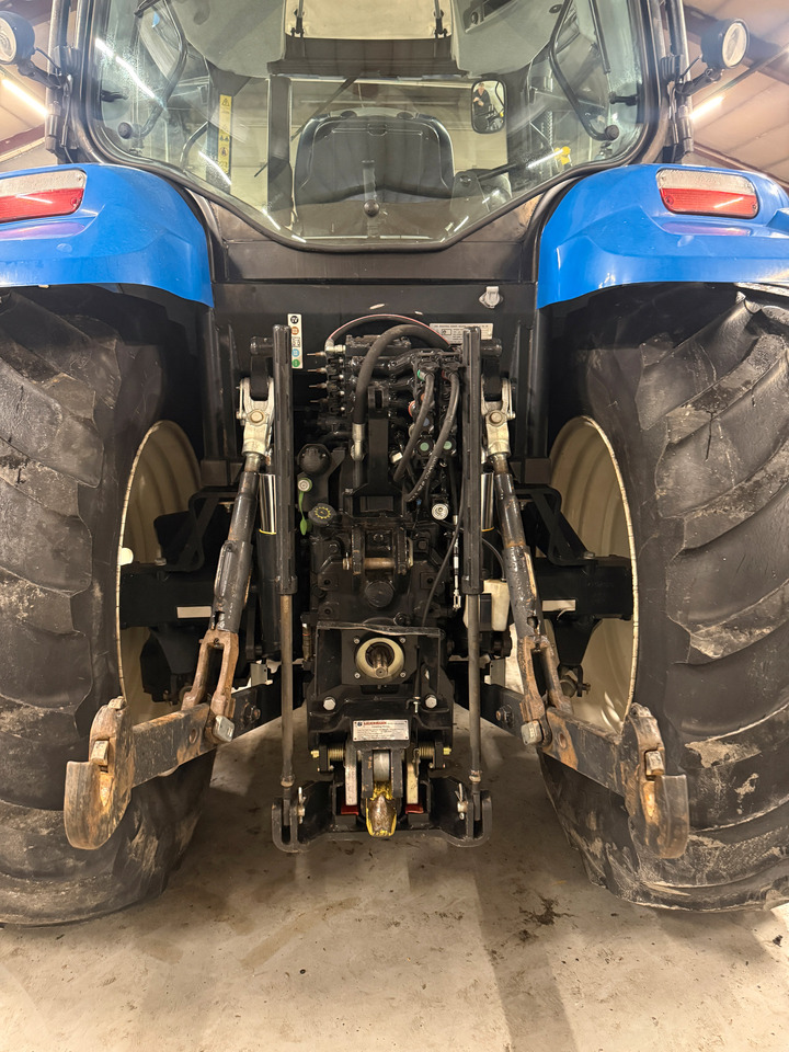 New Holland T6.140 EC - Traktor: bild 4 New Holland T6.140 EC - Traktor: bild 4