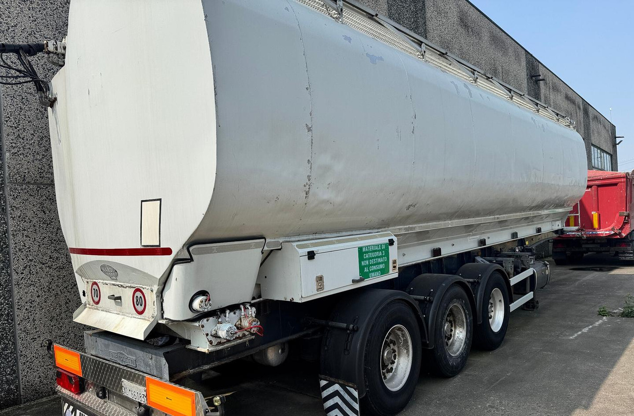 SEMIRIMORCHIO BARTOLETTI CISTERNA MANGIMI - Tanktrailer: bild 2 SEMIRIMORCHIO BARTOLETTI CISTERNA MANGIMI - Tanktrailer: bild 2
