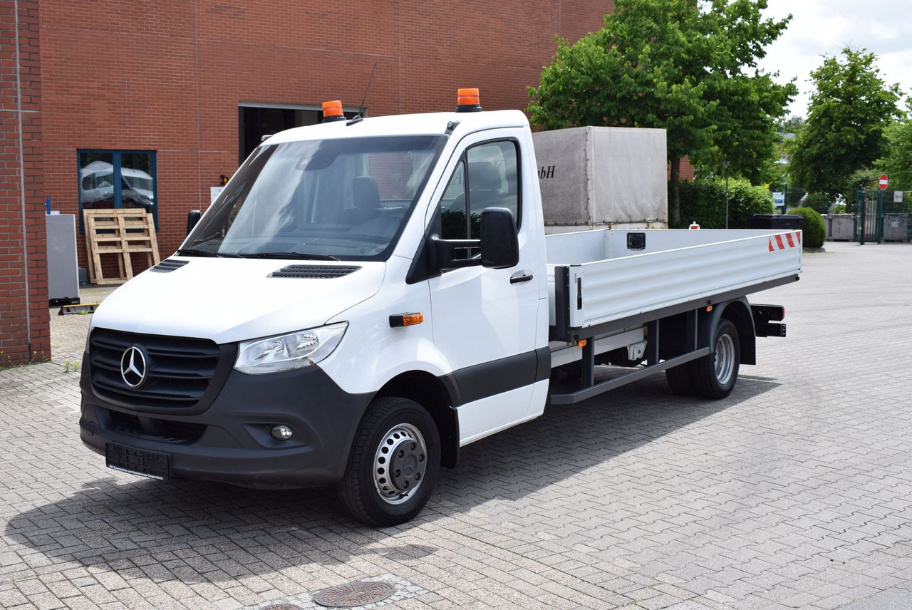 Mercedes-Benz Sprinter 514 Pritsche 4,30mAutomatik AHK 3,5 - Transportbil med flak: bild 2 Mercedes-Benz Sprinter 514 Pritsche 4,30mAutomatik AHK 3,5 - Transportbil med flak: bild 2