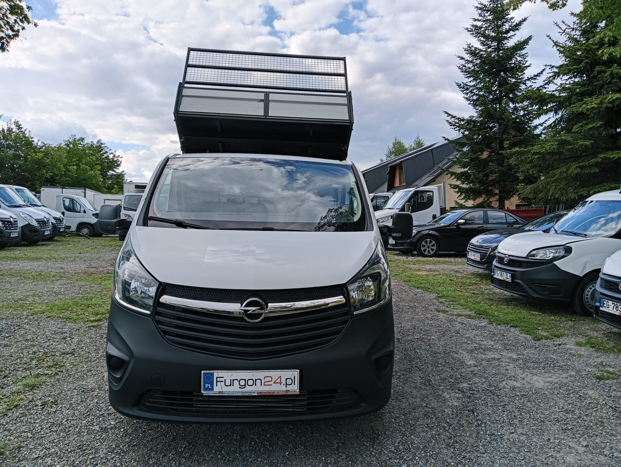 OPEL VIVARO WYWROTKA KIPER Z NAJAZDAMI NR 870 - Transportbil med tippflak: bild 2 OPEL VIVARO WYWROTKA KIPER Z NAJAZDAMI NR 870 - Transportbil med tippflak: bild 2