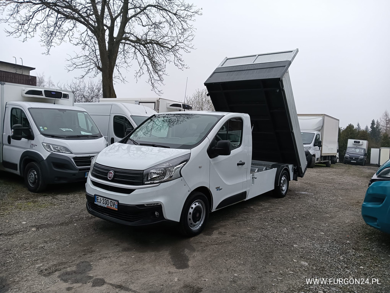 RENAULT TRAFIC PLATFORMA DO ZABUDOWY NR 625 - Transportbil med tippflak: bild 3 RENAULT TRAFIC PLATFORMA DO ZABUDOWY NR 625 - Transportbil med tippflak: bild 3