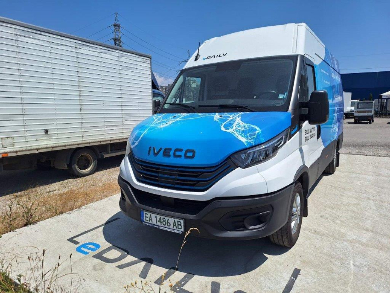 IVECO 35S14E/P - Skåpbil, El transportbil: bild 1 IVECO 35S14E/P - Skåpbil, El transportbil: bild 1