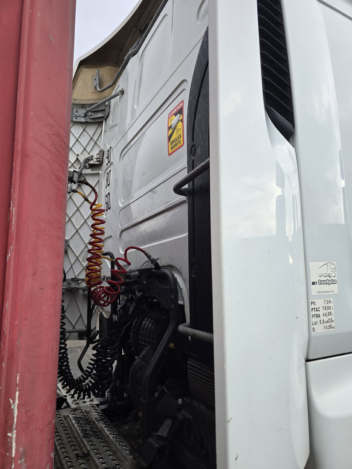 RENAULT PREMIUM 460 DXI - Dragbil: bild 5 RENAULT PREMIUM 460 DXI - Dragbil: bild 5